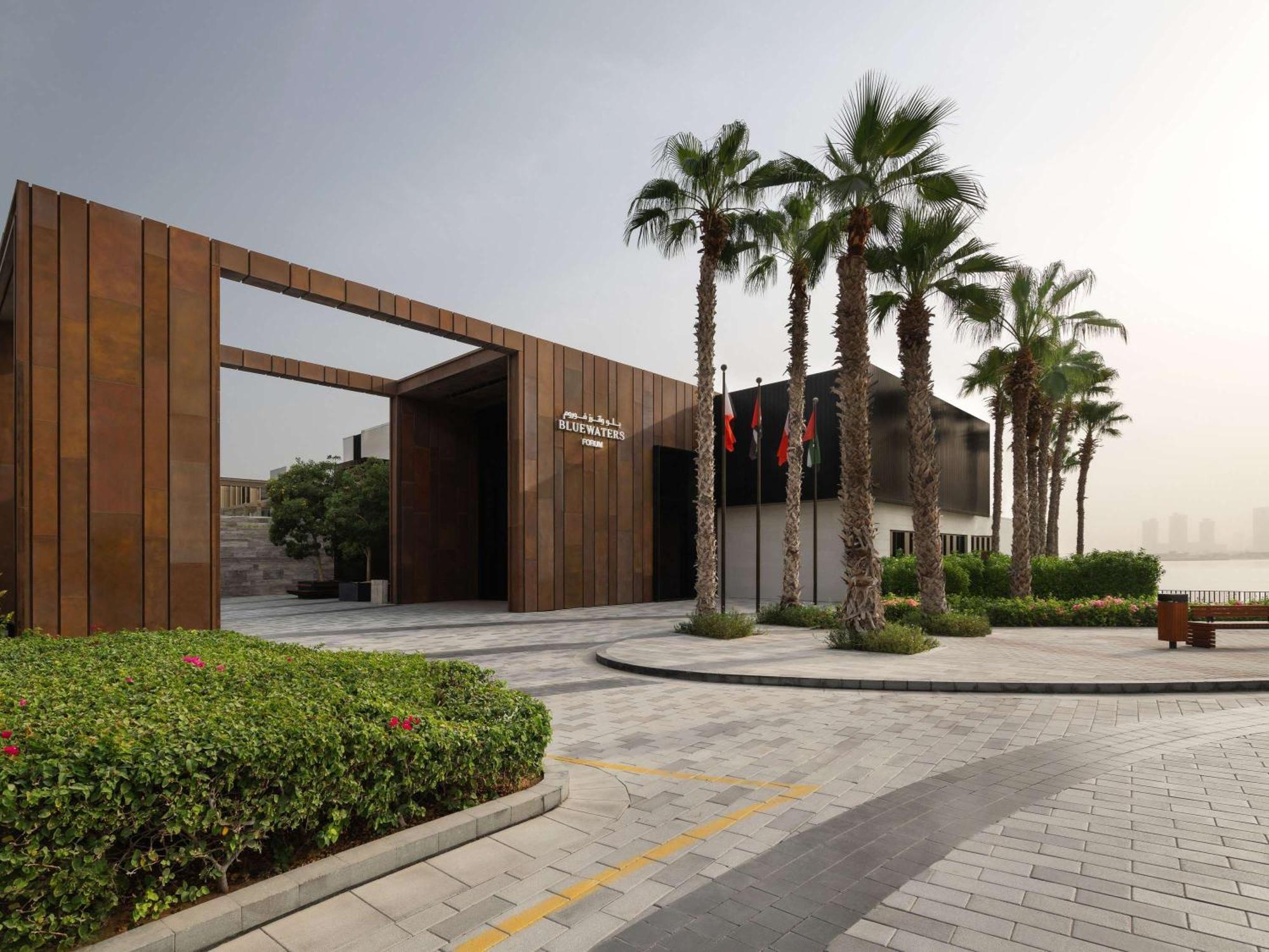 Delano Dubai At Bluewaters Hotel Kültér fotó The Jumeirah Islands Club