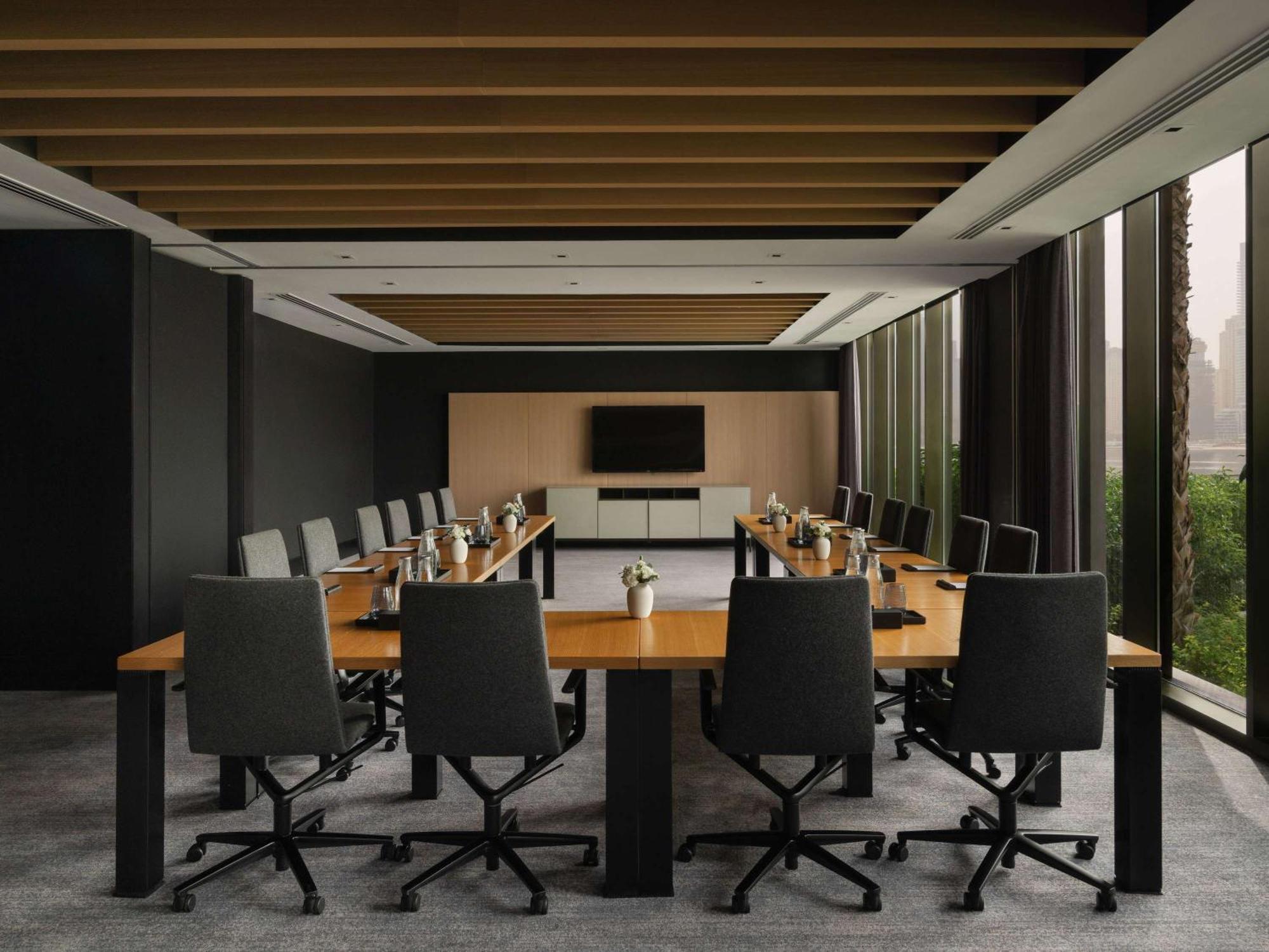 Delano Dubai At Bluewaters Hotel Kültér fotó Boardroom